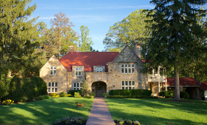 The Knox School